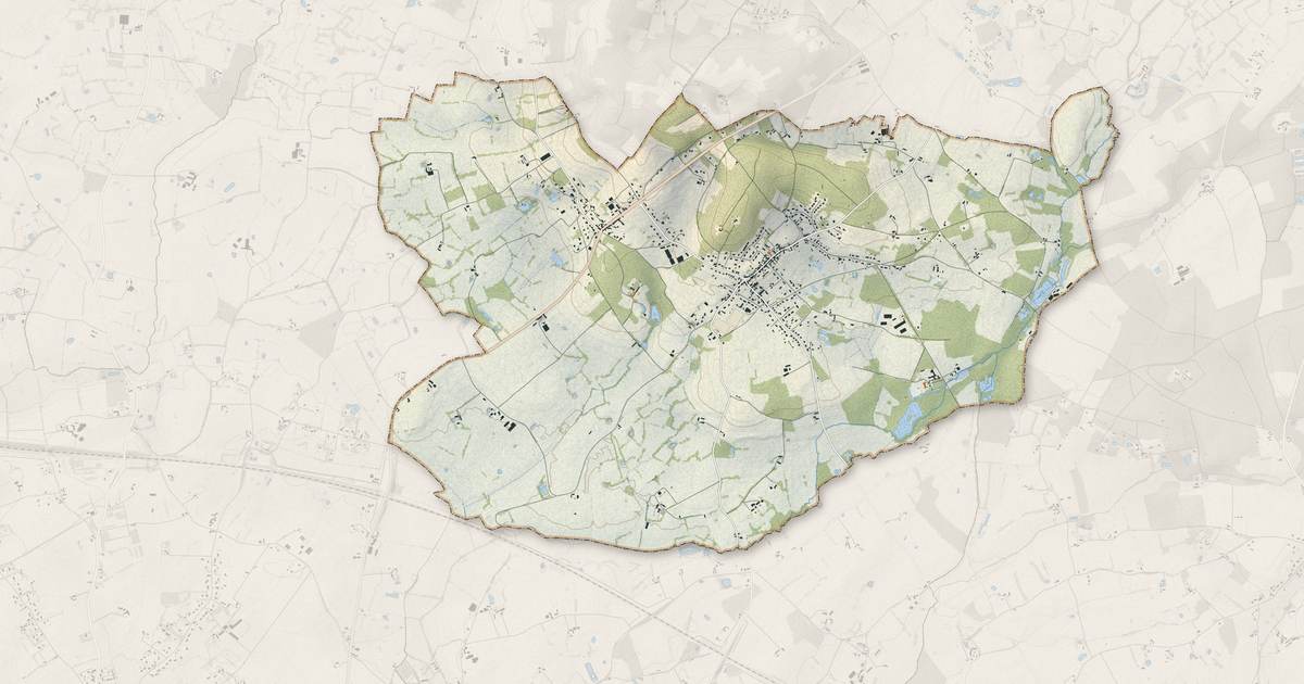 Portrait cartographique de Sillé-le-Philippe : relief, eau, forêts, bâti et voies, calculés à partir des données de l'IGN