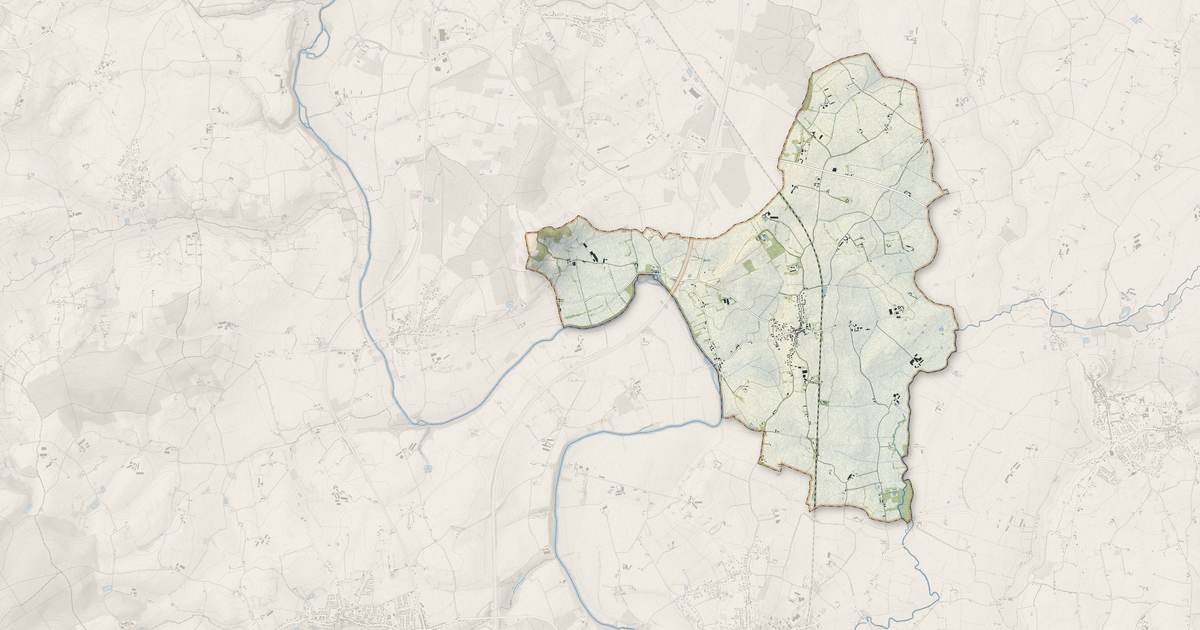 Portrait cartographique de Teillé : relief, eau, forêts, bâti et voies, calculés à partir des données de l'IGN