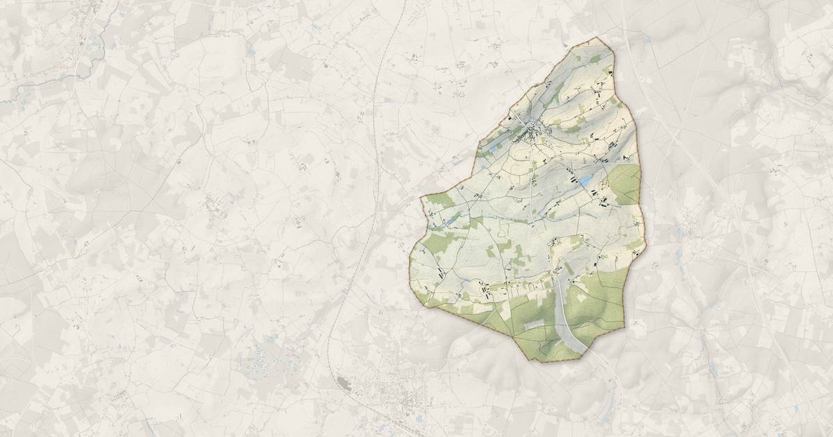 Portrait cartographique de Verneil-le-Chétif : relief, eau, forêts, bâti et voies, calculés à partir des données de l'IGN