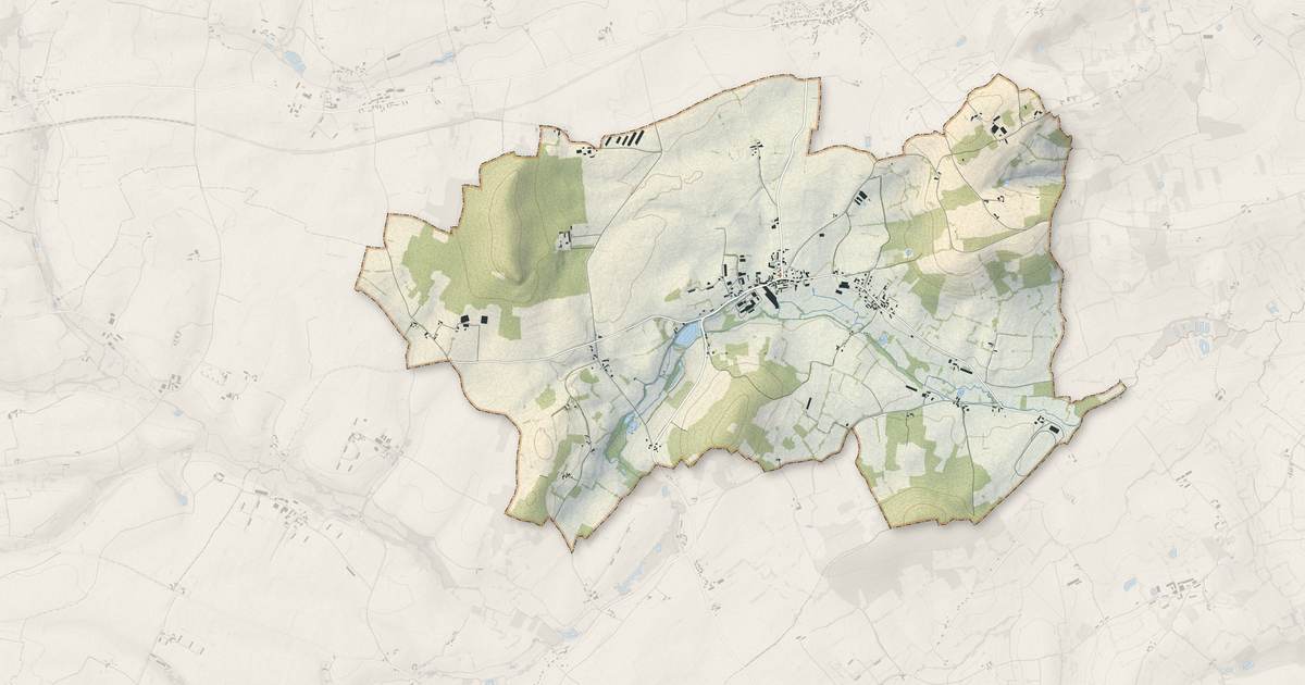 Portrait cartographique de Vernie : relief, eau, forêts, bâti et voies, calculés à partir des données de l'IGN