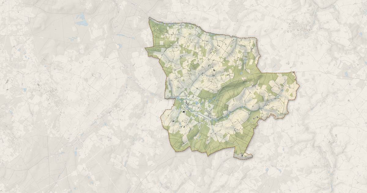 Portrait cartographique de Val-de-la-Hune : relief, eau, forêts, bâti et voies, calculés à partir des données de l'IGN