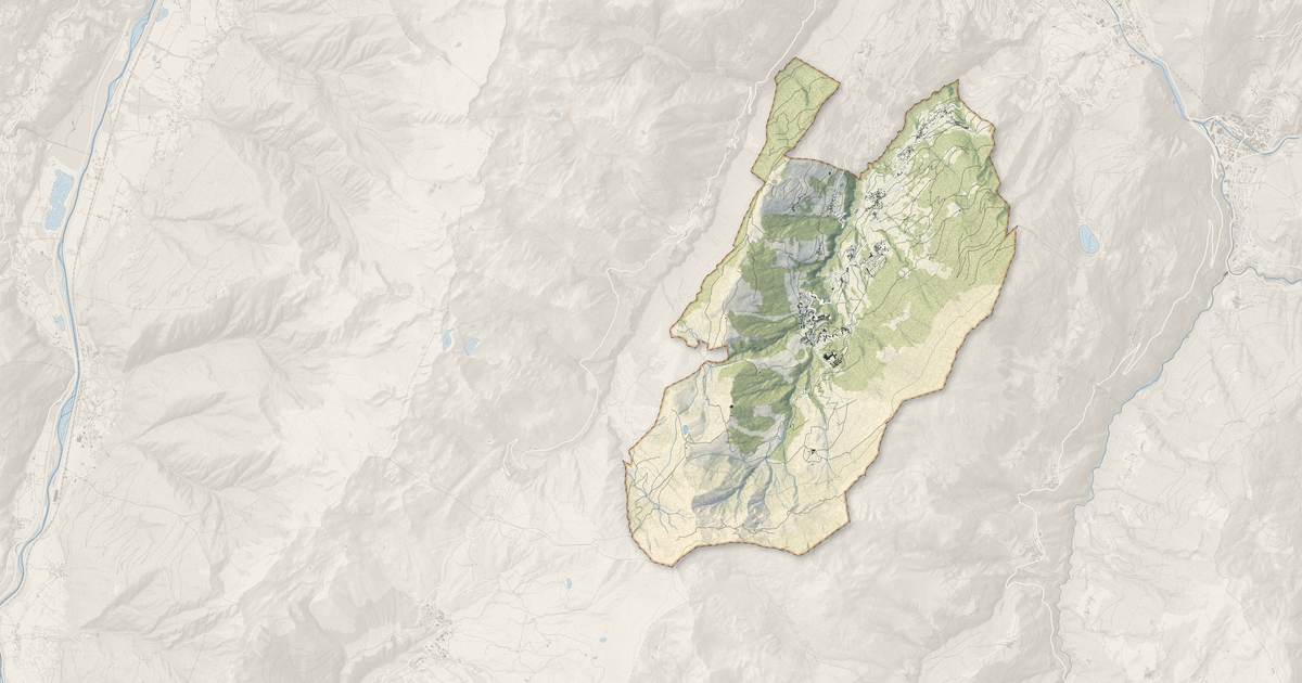 Portrait cartographique de Les Avanchers-Valmorel : relief, eau, forêts, bâti et voies, calculés à partir des données de l'IGN