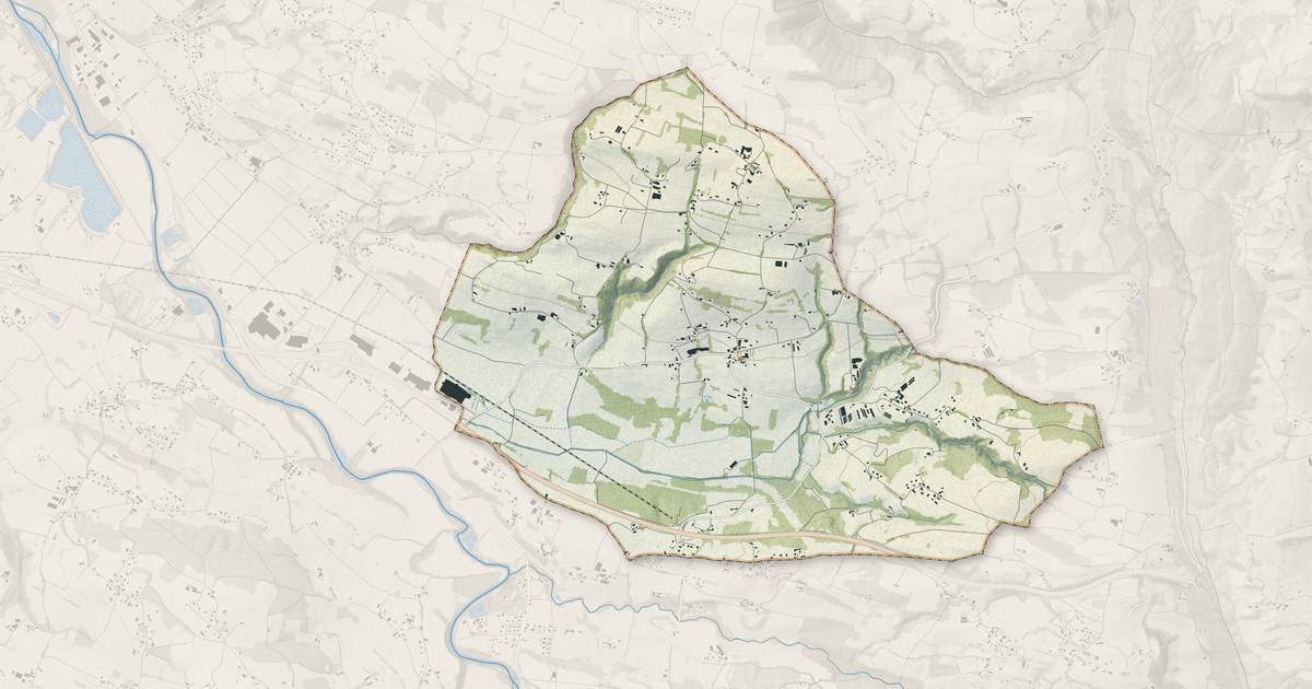 Portrait cartographique de Avressieux : relief, eau, forêts, bâti et voies, calculés à partir des données de l'IGN