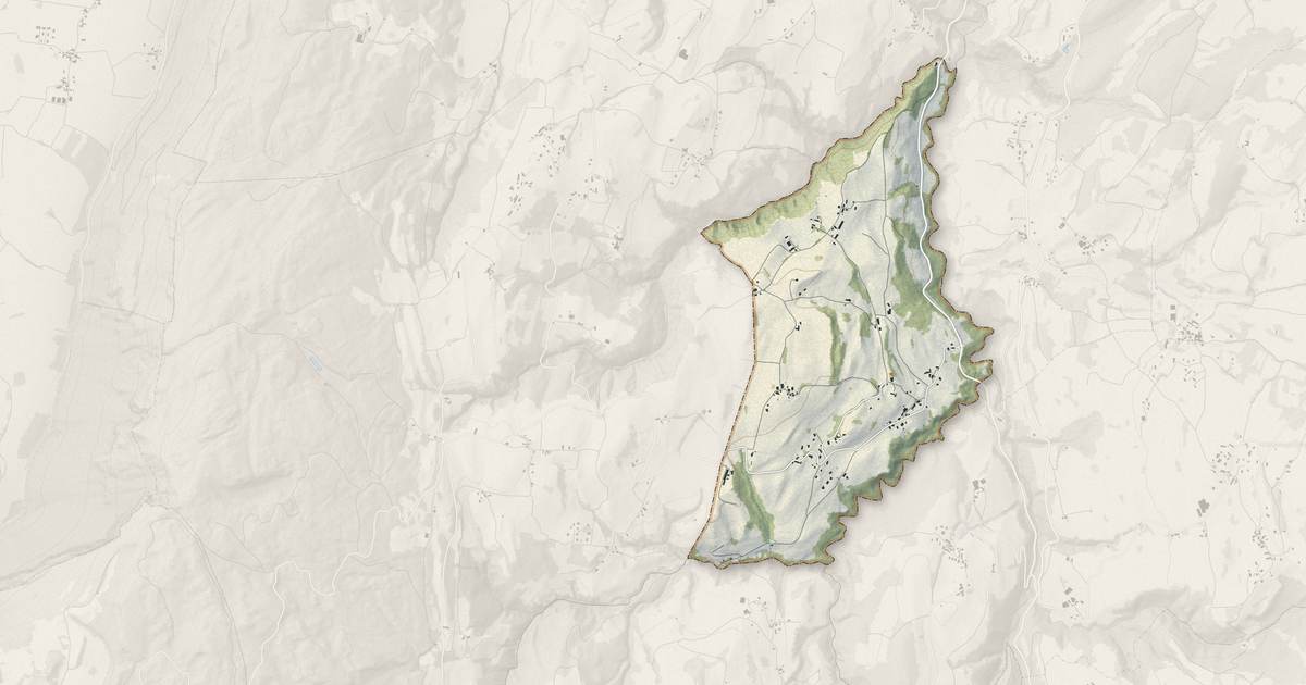 Portrait cartographique de La Chapelle-Saint-Martin : relief, eau, forêts, bâti et voies, calculés à partir des données de l'IGN