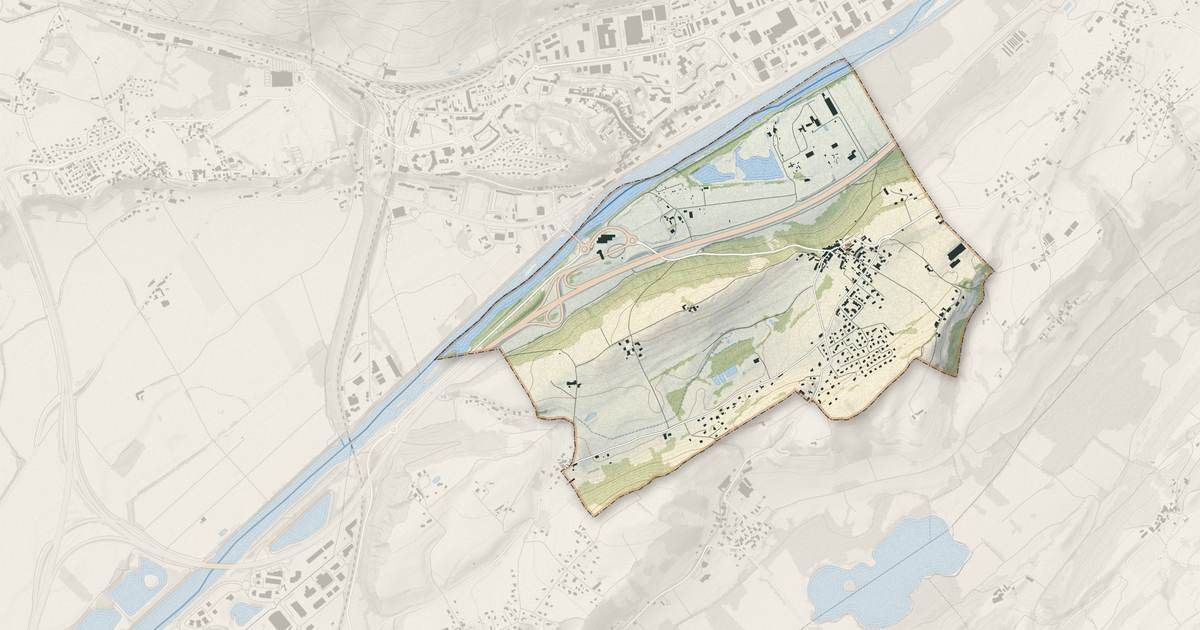 Portrait cartographique de La Chavanne : relief, eau, forêts, bâti et voies, calculés à partir des données de l'IGN
