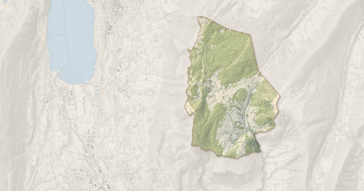 Portrait cartographique de Les Déserts : relief, eau, forêts, bâti et voies, calculés à partir des données de l'IGN