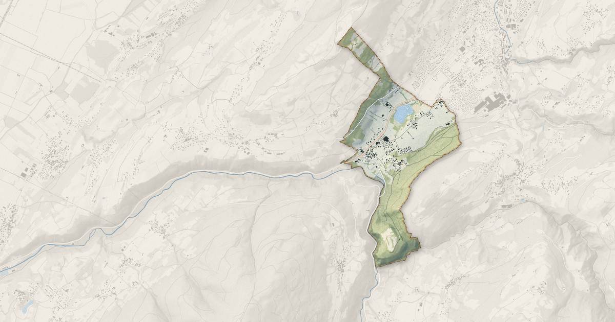 Portrait cartographique de Détrier : relief, eau, forêts, bâti et voies, calculés à partir des données de l'IGN
