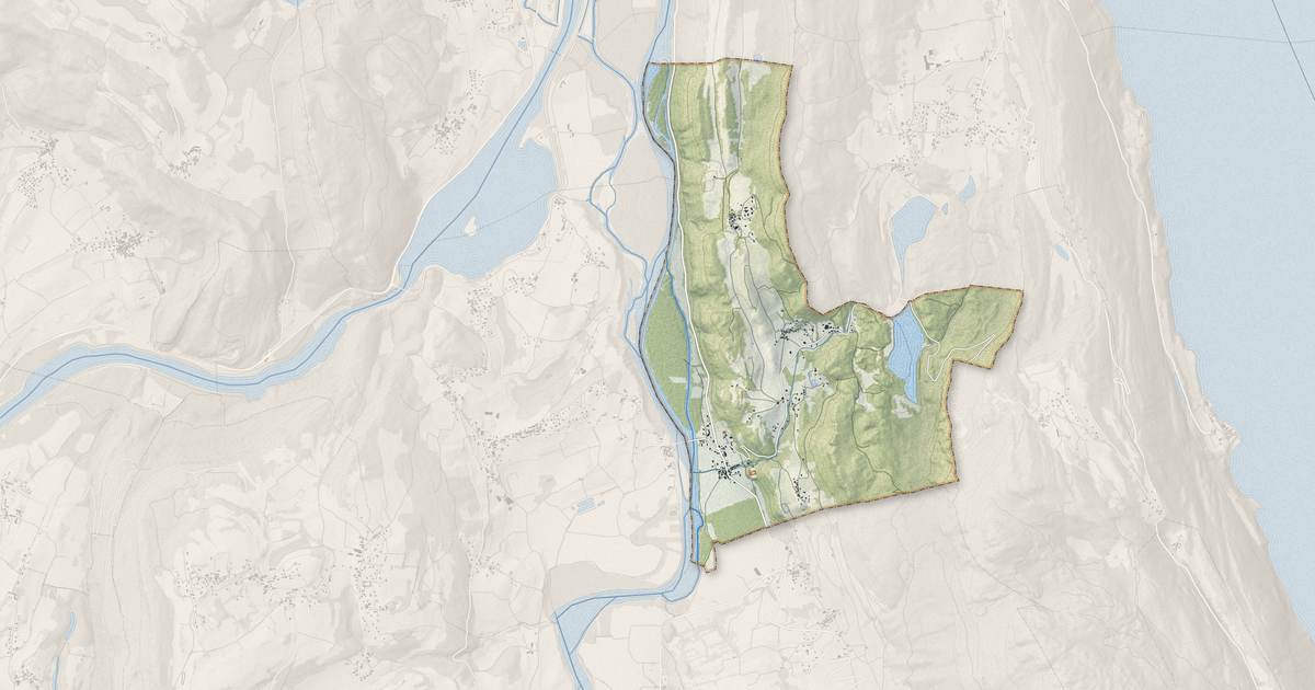 Portrait cartographique de Lucey : relief, eau, forêts, bâti et voies, calculés à partir des données de l'IGN