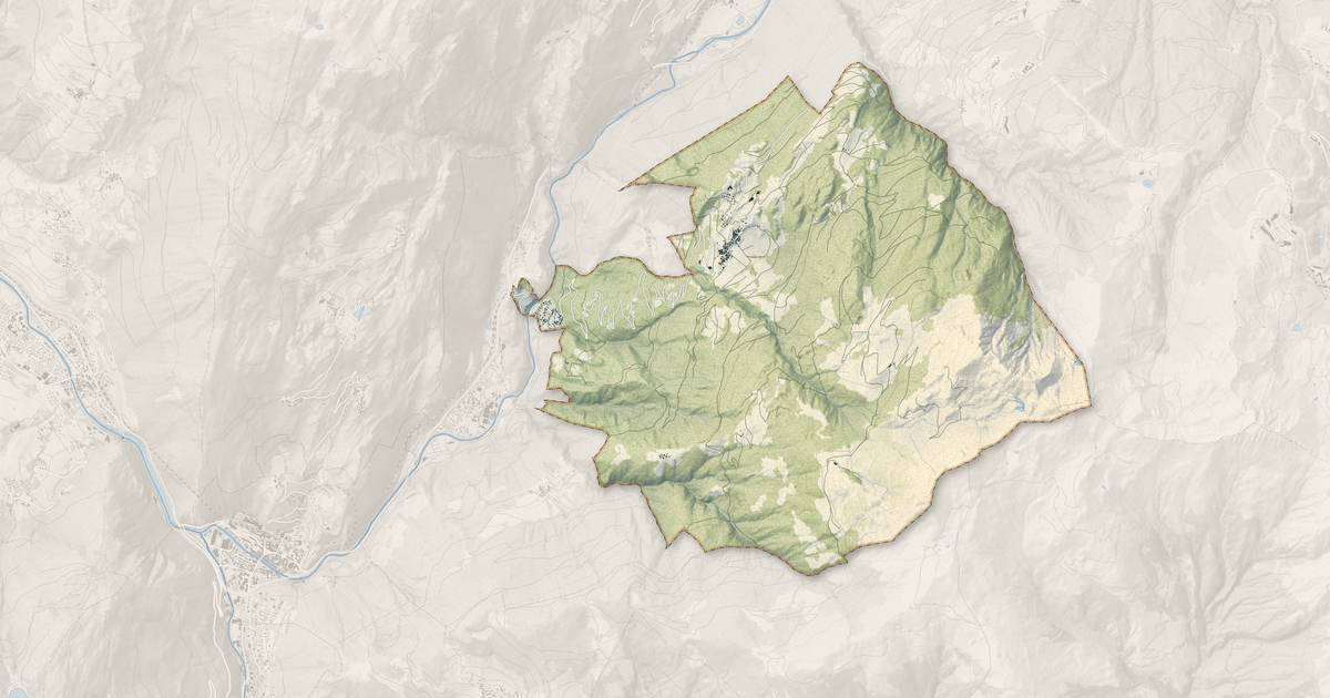 Portrait cartographique de Notre-Dame-du-Pré : relief, eau, forêts, bâti et voies, calculés à partir des données de l'IGN