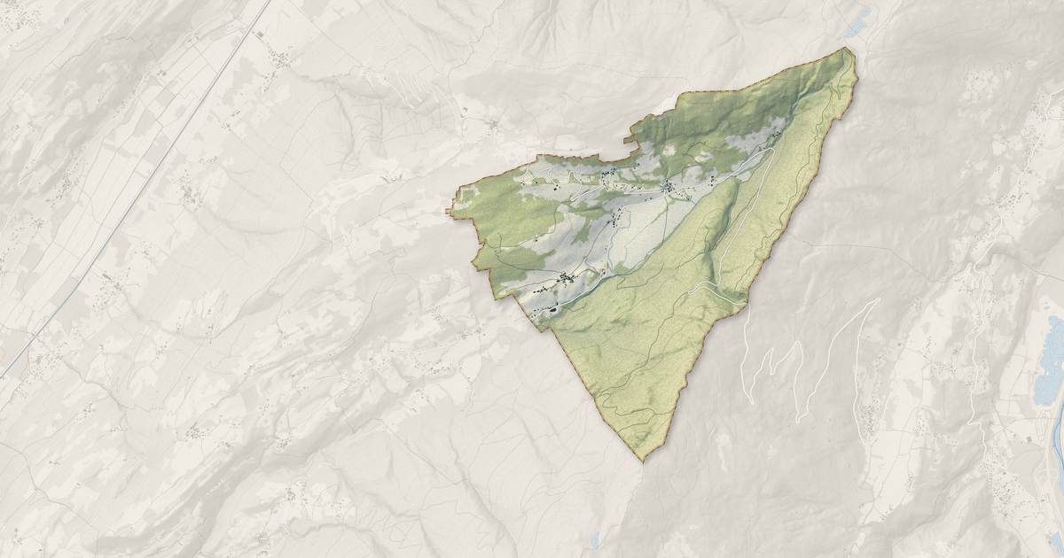 Portrait cartographique de Le Pontet : relief, eau, forêts, bâti et voies, calculés à partir des données de l'IGN