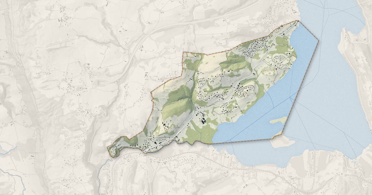 Portrait cartographique de Saint-Alban-de-Montbel : relief, eau, forêts, bâti et voies, calculés à partir des données de l'IGN