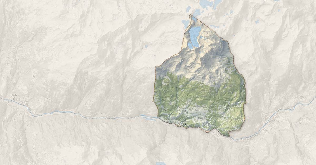 Portrait cartographique de Saint-André : relief, eau, forêts, bâti et voies, calculés à partir des données de l'IGN