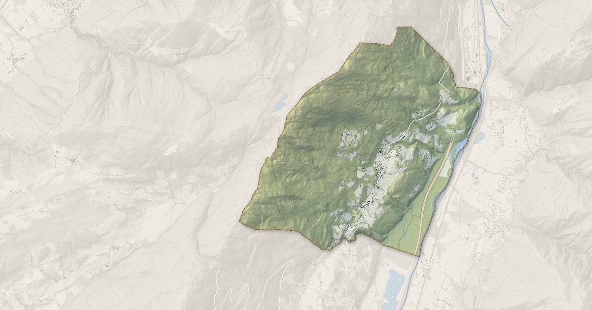 Portrait cartographique de Saint-Georges-d'Hurtières : relief, eau, forêts, bâti et voies, calculés à partir des données de l'IGN