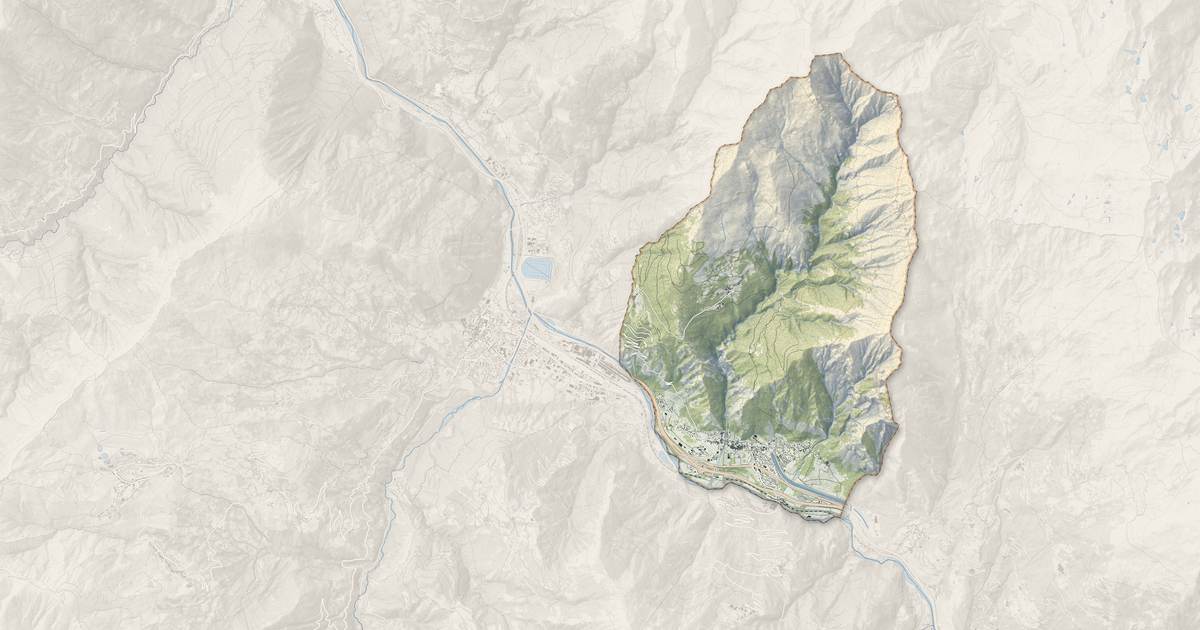 Portrait cartographique de Saint-Julien-Mont-Denis : relief, eau, forêts, bâti et voies, calculés à partir des données de l'IGN