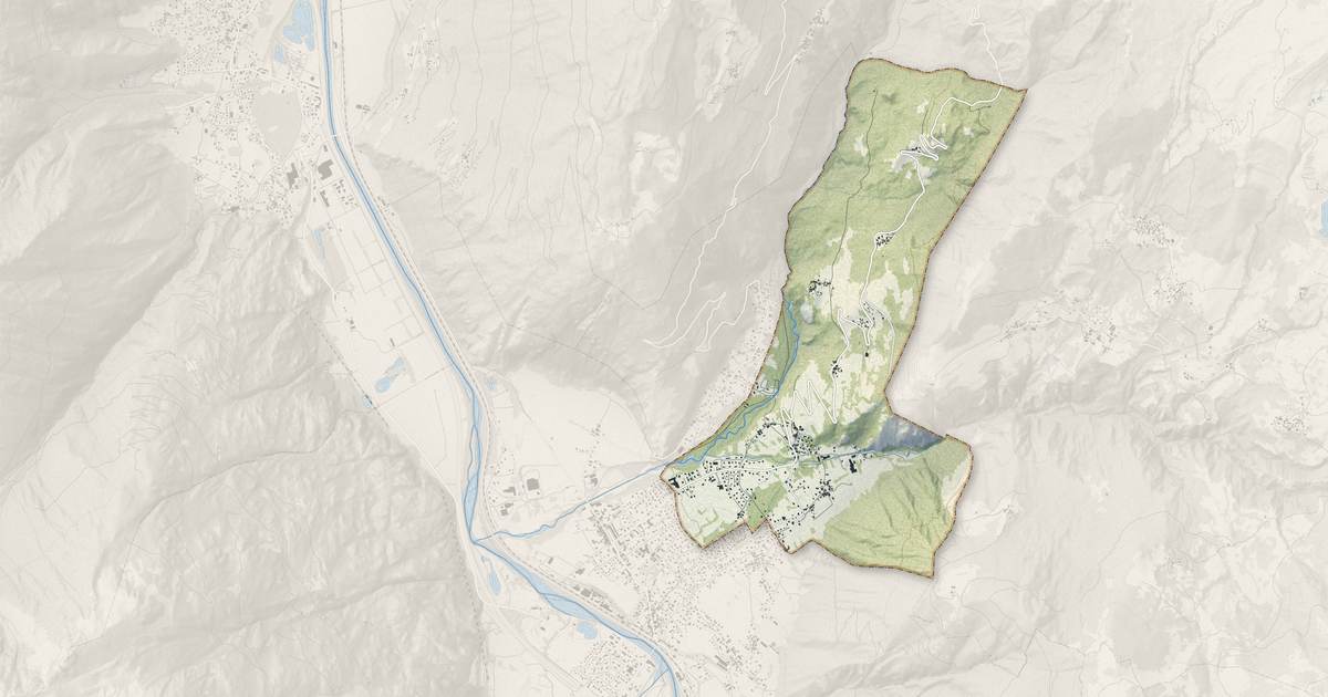 Portrait cartographique de Saint-Martin-sur-la-Chambre : relief, eau, forêts, bâti et voies, calculés à partir des données de l'IGN