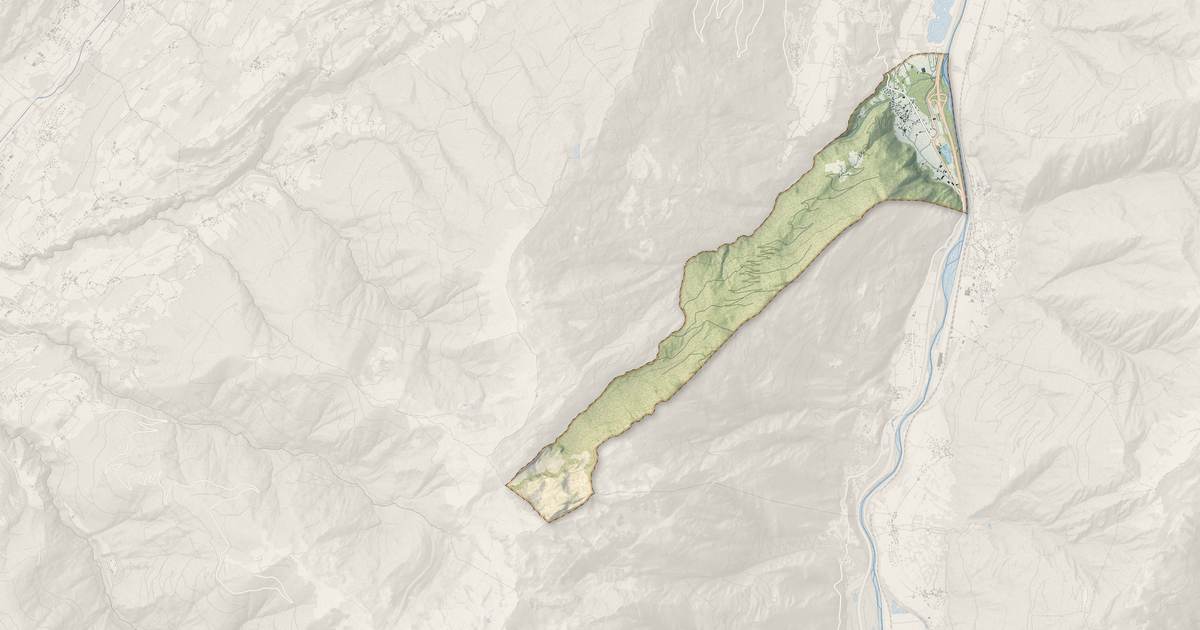 Portrait cartographique de Saint-Pierre-de-Belleville : relief, eau, forêts, bâti et voies, calculés à partir des données de l'IGN