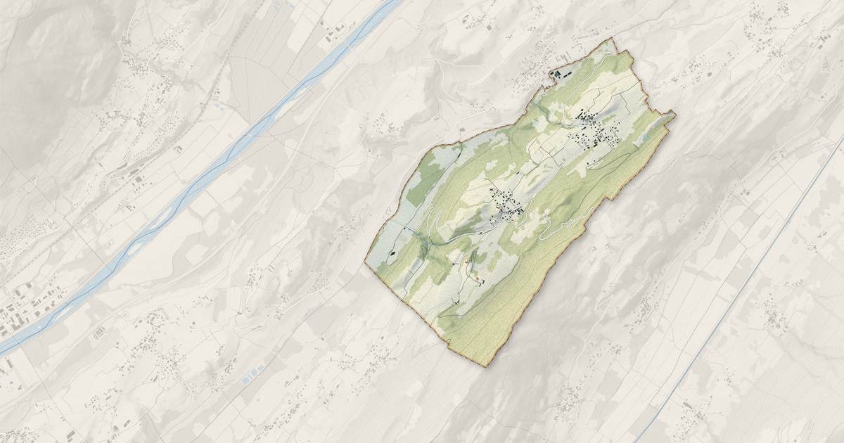 Portrait cartographique de Villard-d'Héry : relief, eau, forêts, bâti et voies, calculés à partir des données de l'IGN