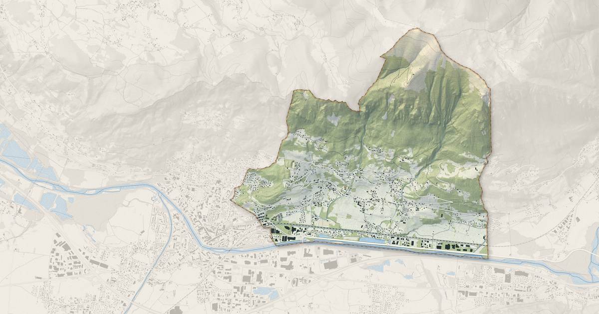 Portrait cartographique de Ayse : relief, eau, forêts, bâti et voies, calculés à partir des données de l'IGN