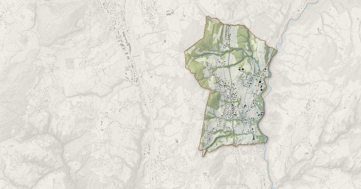 Portrait cartographique de Charvonnex : relief, eau, forêts, bâti et voies, calculés à partir des données de l'IGN