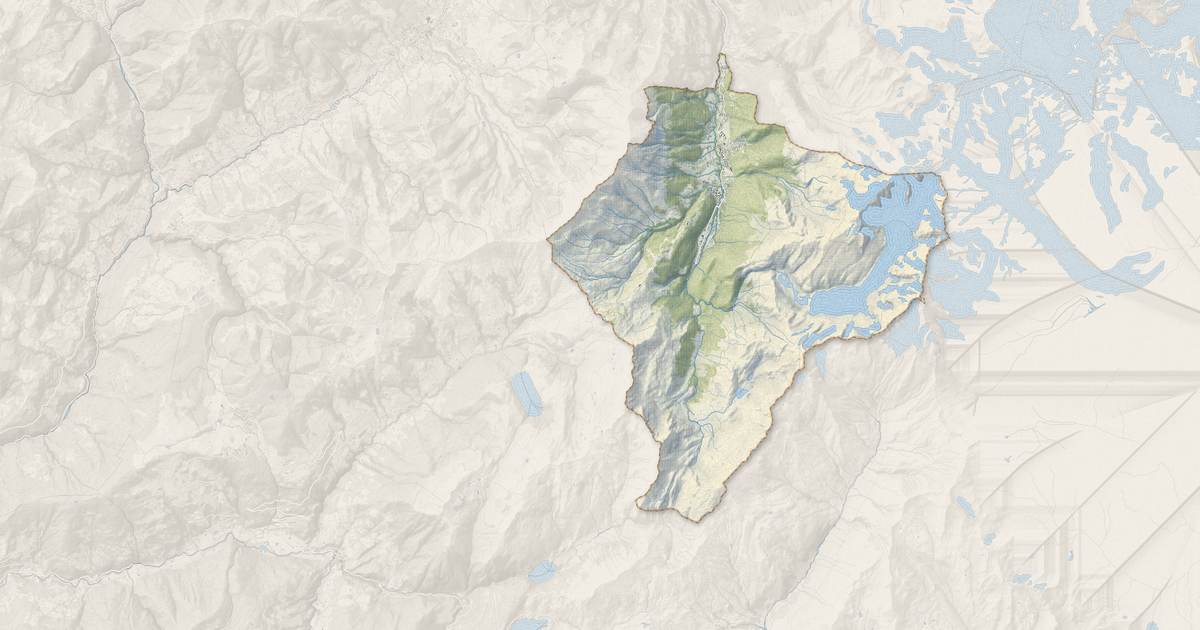 Portrait cartographique de Les Contamines-Montjoie : relief, eau, forêts, bâti et voies, calculés à partir des données de l'IGN
