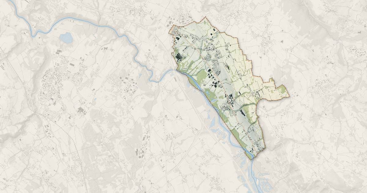 Portrait cartographique de Contamine-sur-Arve : relief, eau, forêts, bâti et voies, calculés à partir des données de l'IGN