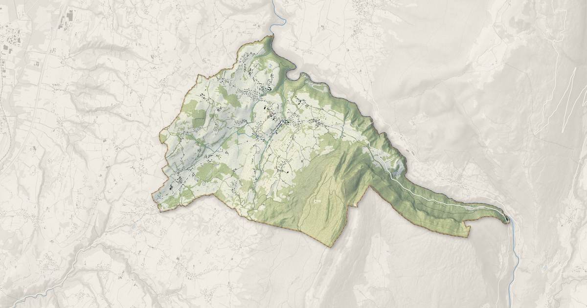 Portrait cartographique de Cusy : relief, eau, forêts, bâti et voies, calculés à partir des données de l'IGN