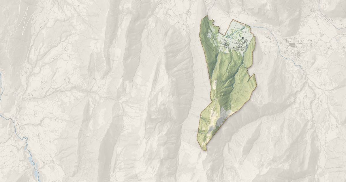 Portrait cartographique de Giez : relief, eau, forêts, bâti et voies, calculés à partir des données de l'IGN