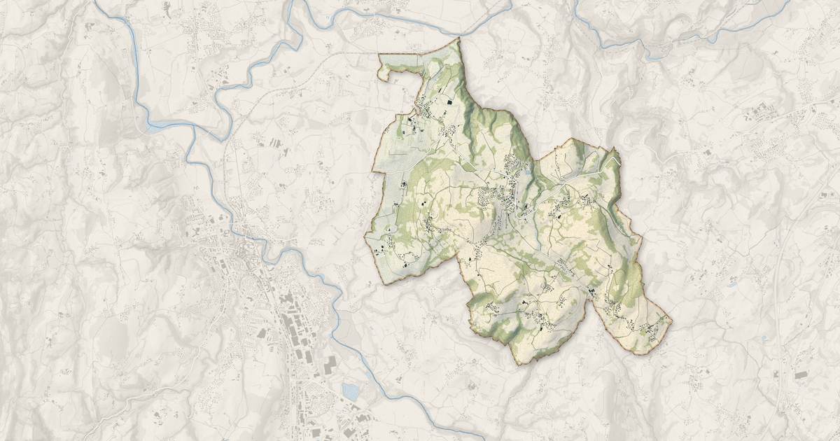 Portrait cartographique de Marcellaz-Albanais : relief, eau, forêts, bâti et voies, calculés à partir des données de l'IGN
