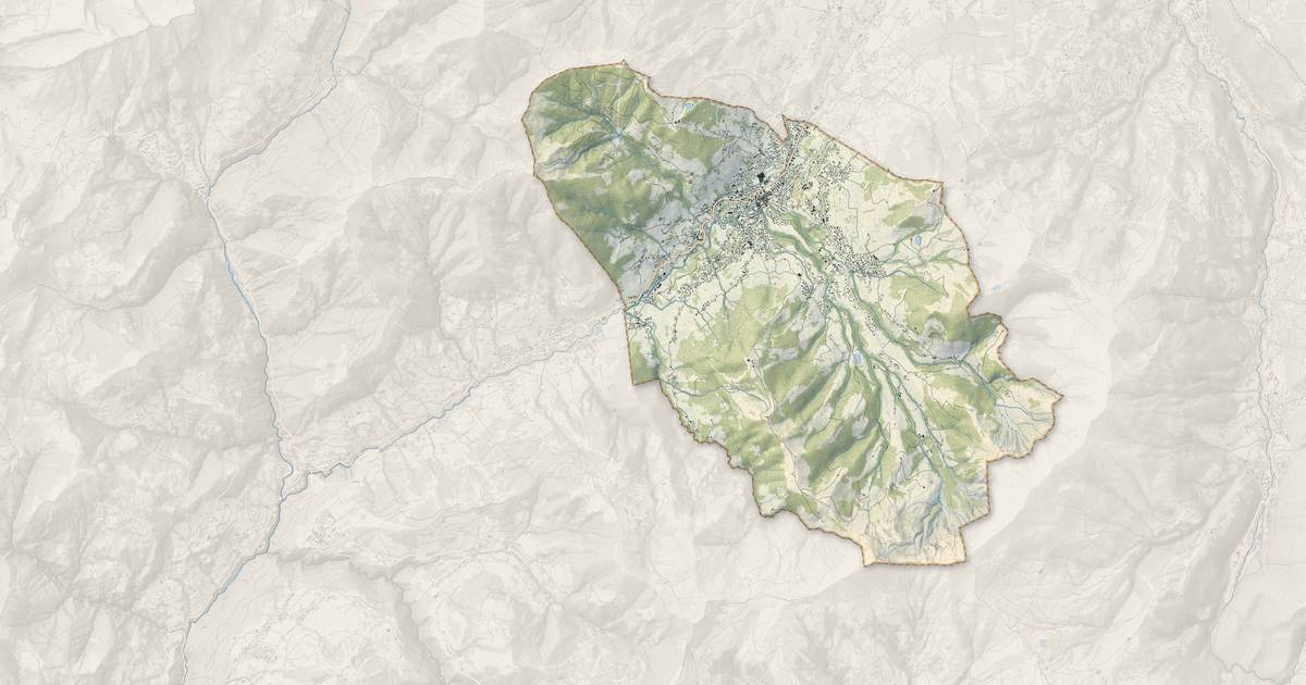 Portrait cartographique de Megève : relief, eau, forêts, bâti et voies, calculés à partir des données de l'IGN
