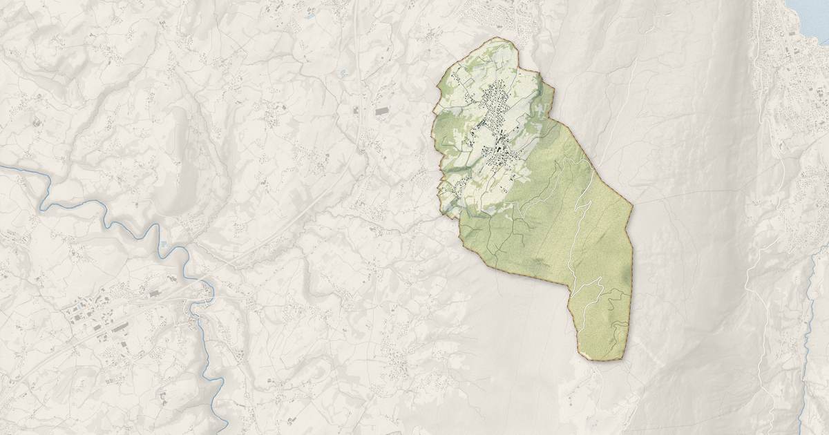 Portrait cartographique de Quintal : relief, eau, forêts, bâti et voies, calculés à partir des données de l'IGN