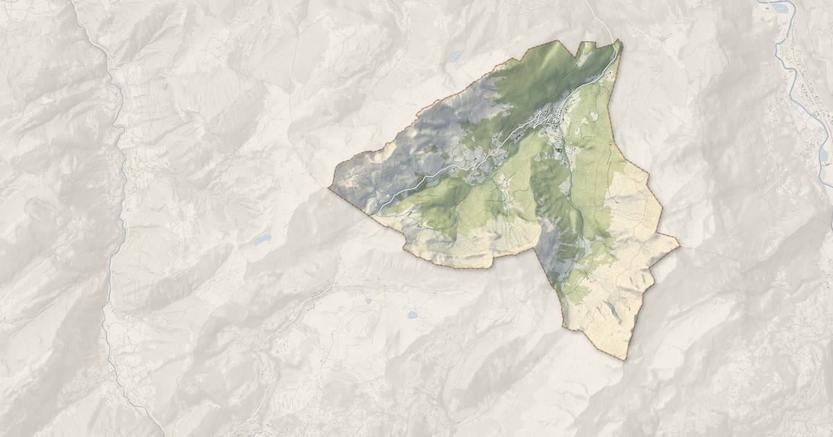 Portrait cartographique de Le Reposoir : relief, eau, forêts, bâti et voies, calculés à partir des données de l'IGN