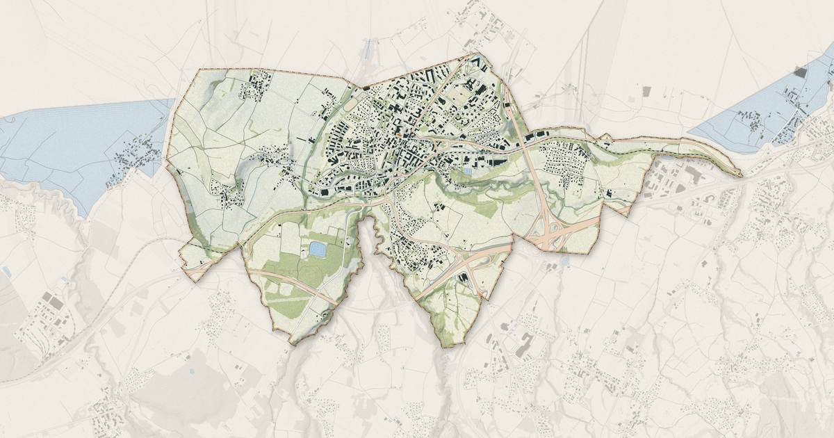 Portrait cartographique de Saint-Julien-en-Genevois : relief, eau, forêts, bâti et voies, calculés à partir des données de l'IGN