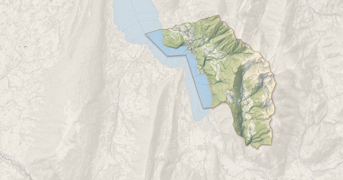 Portrait cartographique de Talloires-Montmin : relief, eau, forêts, bâti et voies, calculés à partir des données de l'IGN