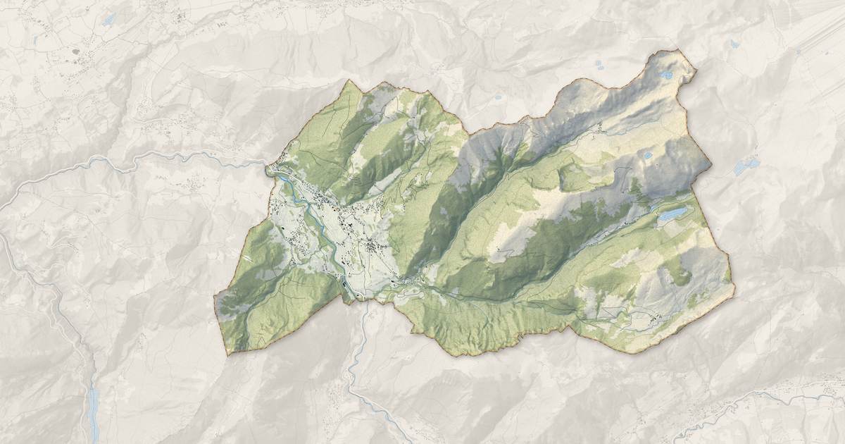 Portrait cartographique de Vacheresse : relief, eau, forêts, bâti et voies, calculés à partir des données de l'IGN