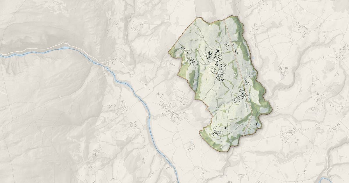 Portrait cartographique de Versonnex : relief, eau, forêts, bâti et voies, calculés à partir des données de l'IGN