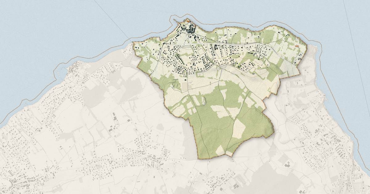 Portrait cartographique de Yvoire : relief, eau, forêts, bâti et voies, calculés à partir des données de l'IGN