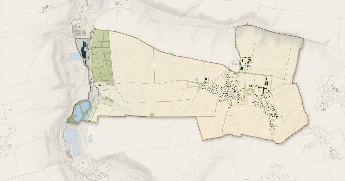 Portrait cartographique de Ambrumesnil : relief, eau, forêts, bâti et voies, calculés à partir des données de l'IGN