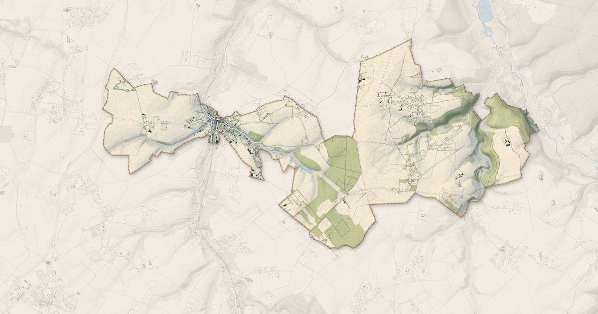 Portrait cartographique de Val-de-Scie : relief, eau, forêts, bâti et voies, calculés à partir des données de l'IGN