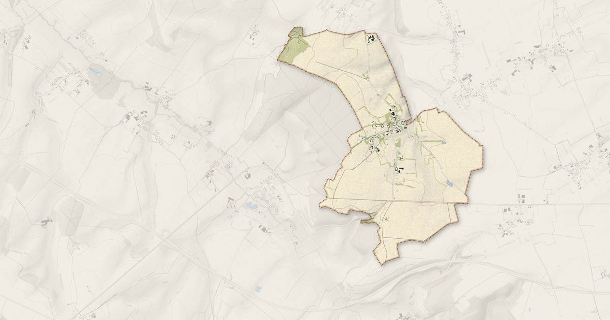 Portrait cartographique de Auvilliers : relief, eau, forêts, bâti et voies, calculés à partir des données de l'IGN