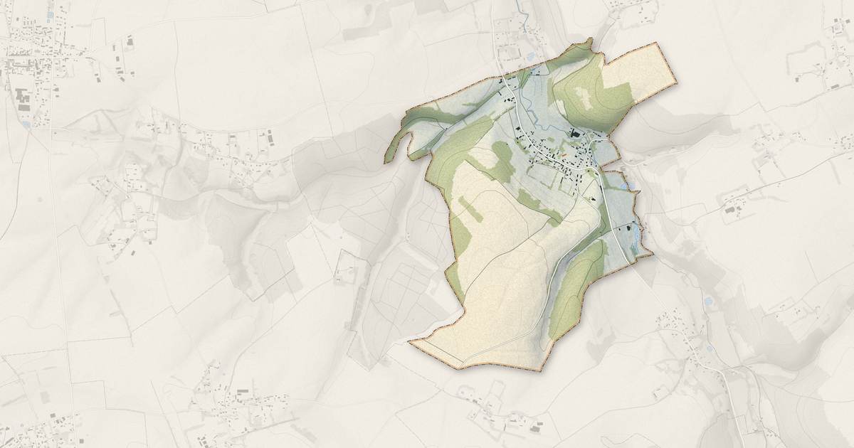 Portrait cartographique de Auzouville-sur-Saâne : relief, eau, forêts, bâti et voies, calculés à partir des données de l'IGN