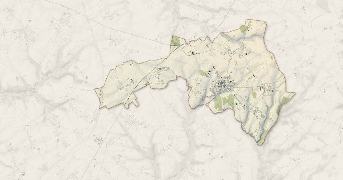 Portrait cartographique de Buchy : relief, eau, forêts, bâti et voies, calculés à partir des données de l'IGN