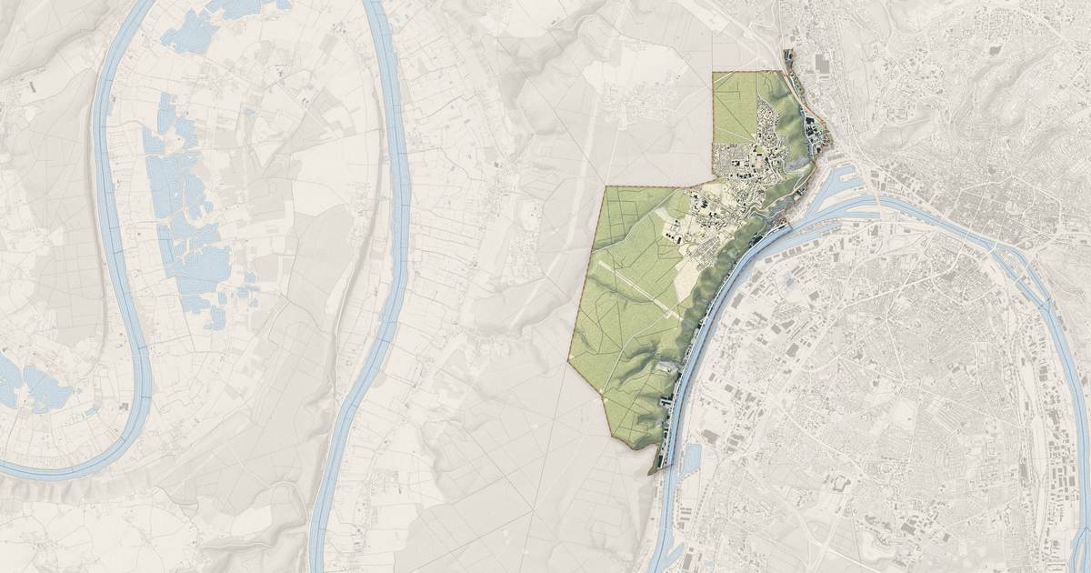 Portrait cartographique de Canteleu : relief, eau, forêts, bâti et voies, calculés à partir des données de l'IGN