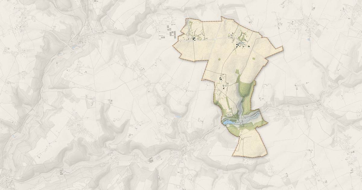 Portrait cartographique de Claville-Motteville : relief, eau, forêts, bâti et voies, calculés à partir des données de l'IGN