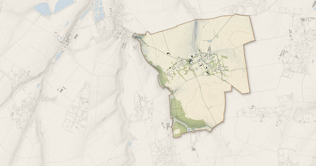 Portrait cartographique de Crasville-la-Rocquefort : relief, eau, forêts, bâti et voies, calculés à partir des données de l'IGN
