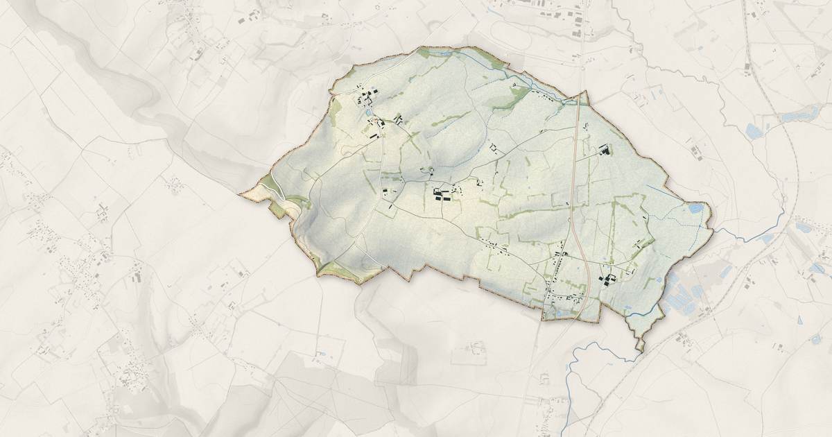 Portrait cartographique de Ernemont-la-Villette : relief, eau, forêts, bâti et voies, calculés à partir des données de l'IGN
