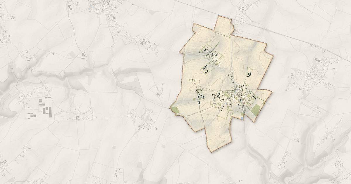 Portrait cartographique de Esteville : relief, eau, forêts, bâti et voies, calculés à partir des données de l'IGN