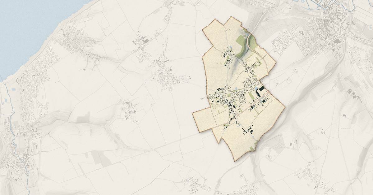 Portrait cartographique de Étalondes : relief, eau, forêts, bâti et voies, calculés à partir des données de l'IGN