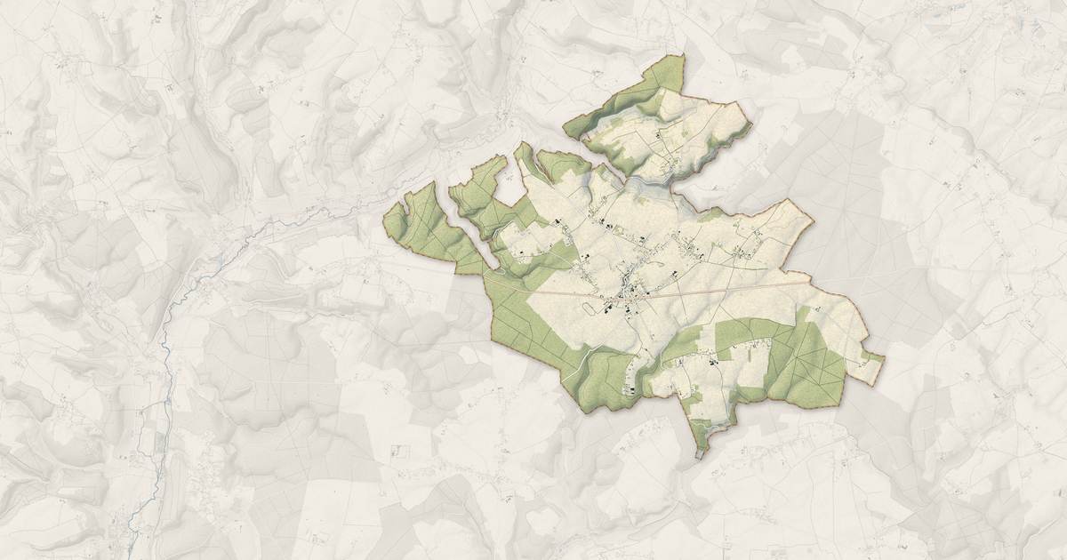 Portrait cartographique de La Feuillie : relief, eau, forêts, bâti et voies, calculés à partir des données de l'IGN
