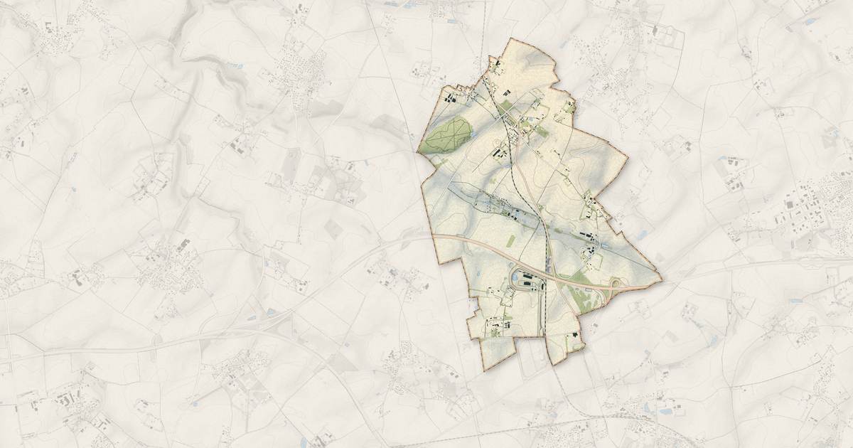 Portrait cartographique de Grémonville : relief, eau, forêts, bâti et voies, calculés à partir des données de l'IGN