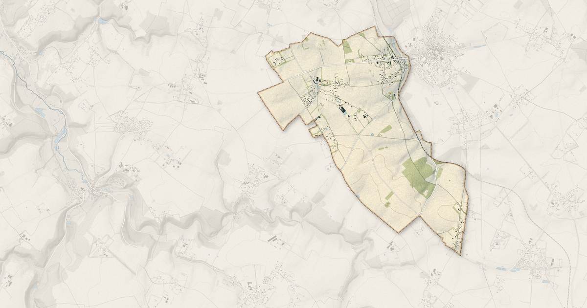 Portrait cartographique de Harcanville : relief, eau, forêts, bâti et voies, calculés à partir des données de l'IGN